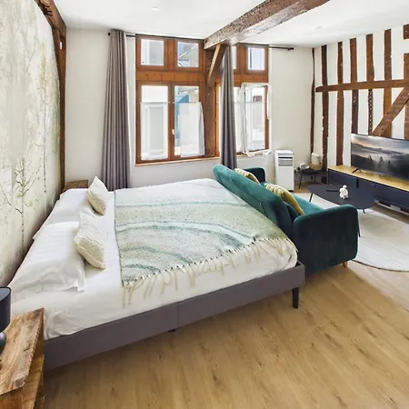 Le Loft Boucherat Apartment *